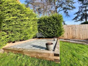 Photo 13- click for photo gallery